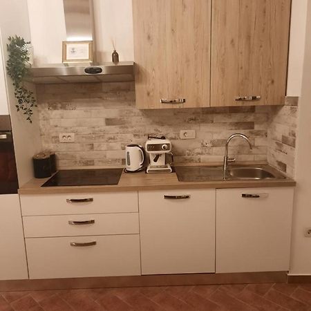 Old Town Rab Studio Apartment 拉布 外观 照片