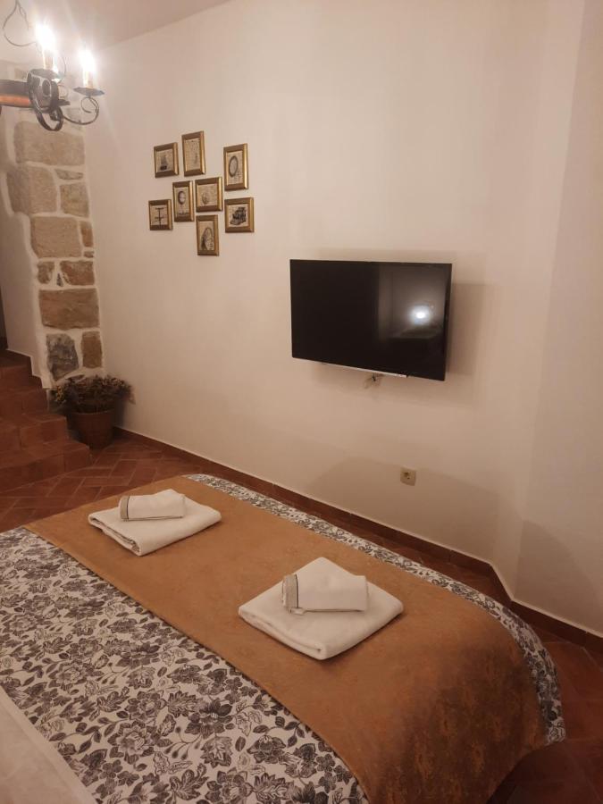 Old Town Rab Studio Apartment 拉布 外观 照片